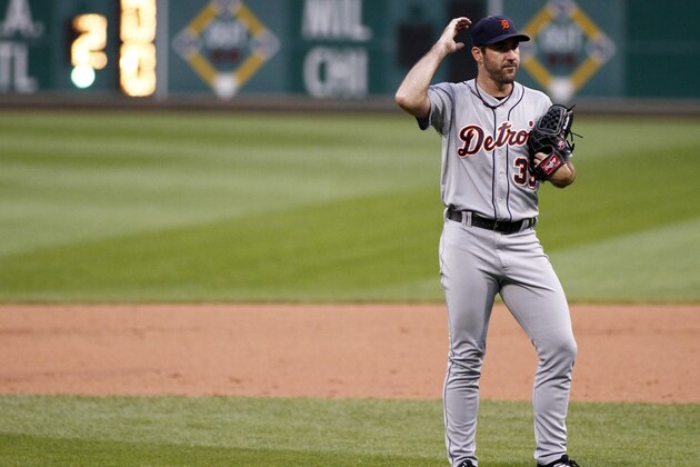 PITTSBURGH, PA - AUGUST 11:  Justin Verlander #35 of the Detroit Tigers reacts in the first inning after giving up five hits and four runs against the Pittsburgh Pirates during inter-league play at PNC Park on August 11, 2014 in Pittsburgh, Pennsylvania.  (Photo by Justin K. Aller/Getty Images)