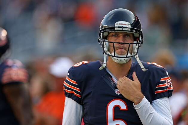 CHICAGO, IL - AUGUST 08:  Jay Cutler #6 of the Chicago Bears participates in warm-ups before taking on the Philadelphia Eagles during a preseason game at Soldier Field on August 8, 2014 in Chicago, Illinois.  (Photo by Jonathan Daniel/Getty Images)