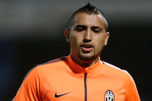 SYDNEY, AUSTRALIA - AUGUST 09:  Arturo Vidal runs during a Juventus training session at WIN Jubilee Stadium on August 9, 2014 in Sydney, Australia.  (Photo by Mark Metcalfe/Getty Images)