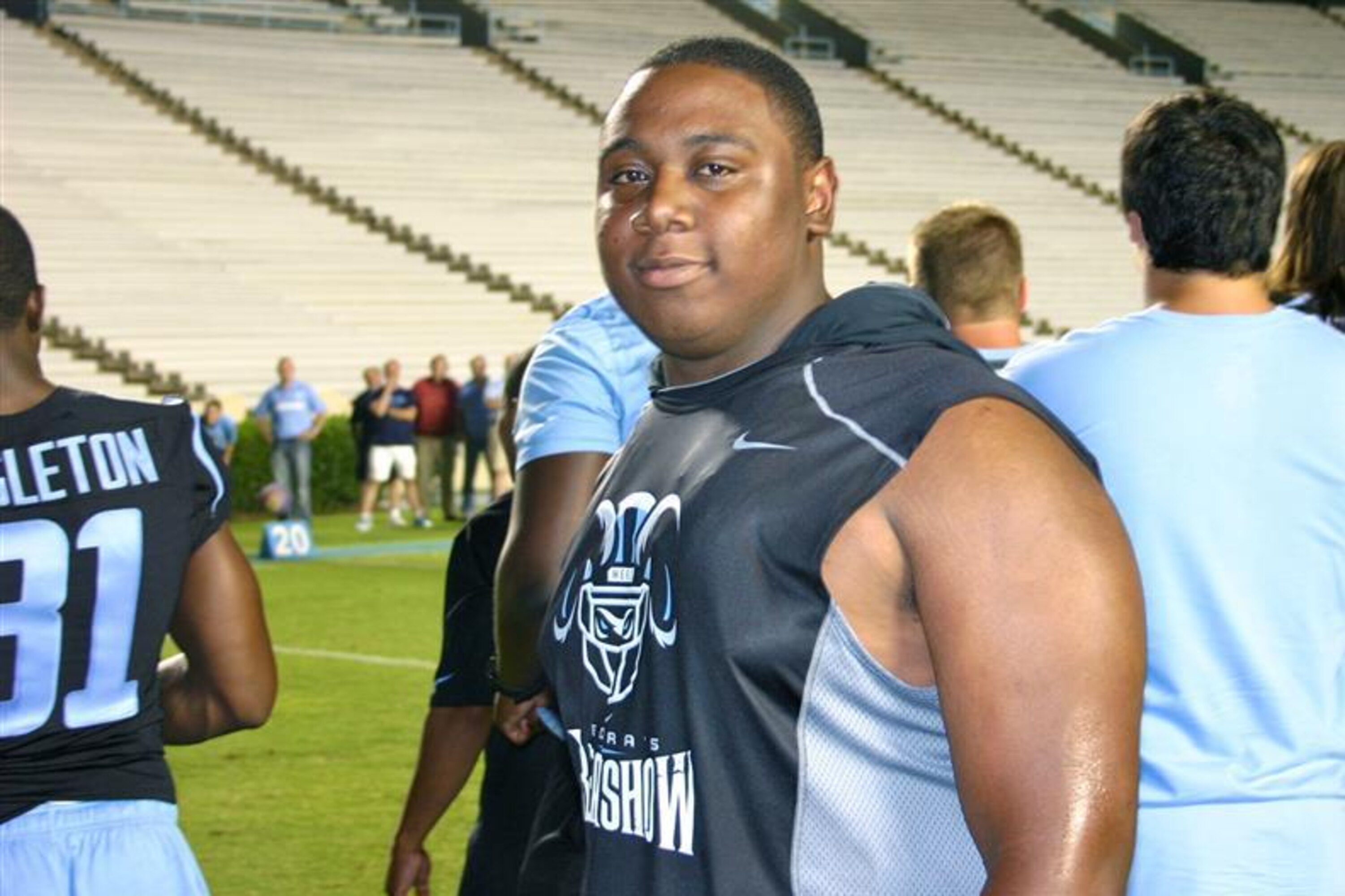 Shy Tuttle to Tennessee: Volunteers Land 4-Star DT Prospect