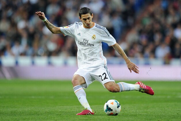MADRID, SPAIN - MARCH 09:  Angel Di Maria of Real Madrid in action during the La Liga match between Real Madrid CF and Levante UD at Santiago Bernabeu stadium on March 9, 2014 in Madrid, Spain.  (Photo by Denis Doyle/Getty Images)