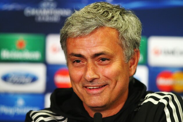 LONDON, ENGLAND - APRIL 29: Chelsea manager Jose Mourinho talks to the media at the Chelsea press conference at Stamford Bridge on April 29, 2014 in London, England. (Photo by Clive Rose/Getty Images) LONDON, ENGLAND - APRIL 29: Chelsea manager Jose Mourinho talks to the media at the Chelsea press conference at Stamford Bridge on April 29, 2014 in London, England. (Photo by Clive Rose/Getty Images)