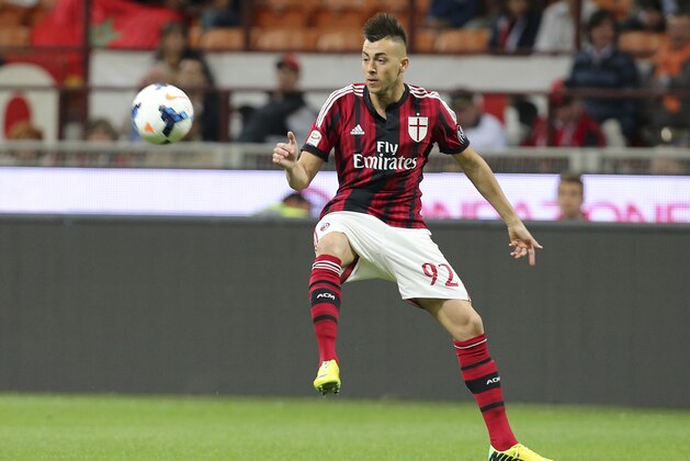 AC Milan forward Stephan El Shaarawy controls the ball during the Serie A soccer match between AC Milan and Sassuolo at the San Siro stadium in Milan, Italy, Sunday, May 18, 2014. (AP Photo/Antonio Calanni) AC Milan forward Stephan El Shaarawy controls the ball during the Serie A soccer match between AC Milan and Sassuolo at the San Siro stadium in Milan, Italy, Sunday, May 18, 2014. (AP Photo/Antonio Calanni)