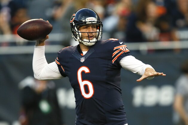 Chicago Bears quarterback Jay Cutler (6) passes during the first half of an NFL preseason football game against the Jacksonville Jaguars in Chicago, Thursday, Aug. 14, 2014. (AP Photo/Andrew Nelles)