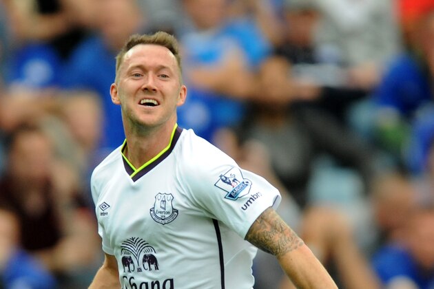 Everton's Aidan McGeady  during the English Premier League soccer match between Leicester City and Everton at King Power Stadium, in Leicester, England, Saturday, Aug 16, 2014. (AP Photo/Rui Vieira)