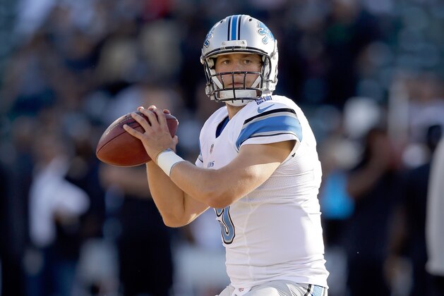OAKLAND, CA - AUGUST 15:  Matthew Stafford #9 of the Detroit Lions warms up before thier preseason game against the Oakland Raiders at O.co Coliseum on August 15, 2014 in Oakland, California.  (Photo by Ezra Shaw/Getty Images)