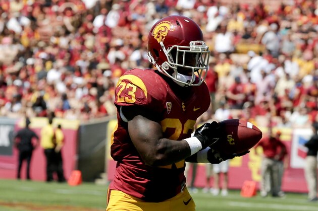 Southern California running back Tre Madden makes a catch during the first half of an NCAA college football game against Boston College in Los Angeles, Saturday, Sept. 14, 2013. (AP Photo/Chris Carlson) Southern California running back Tre Madden makes a catch during the first half of an NCAA college football game against Boston College in Los Angeles, Saturday, Sept. 14, 2013. (AP Photo/Chris Carlson)