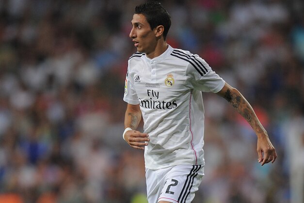MADRID, SPAIN - AUGUST 19:  Angel di Maria of Real Madrid in action during the Supercopa first leg match between Real Madrid and Club Atletico de Madrid     at Estadio Santiago Bernabeu on August 19, 2014 in Madrid, Spain.  (Photo by Denis Doyle/Getty Images)