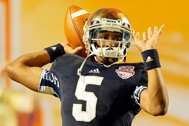 MIAMI GARDENS, FL - JANUARY 07:  Everett Golson #5 of the Notre Dame Fighting Irish warms up prior to playing against the Alabama Crimson Tide in the 2013 Discover BCS National Championship game at Sun Life Stadium on January 7, 2013 in Miami Gardens, Florida.  (Photo by Kevin C. Cox/Getty Images)