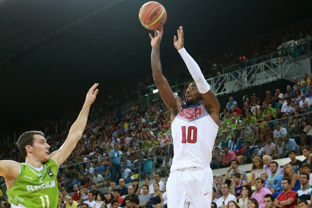 LAS PALMAS, GRAN CANARIA, SPAIN - AUGUST 26: Kyrie Irving #10 of the USA Basketball Men's National Team shoots against the Slovenia Basketball Men's National Team on August 26, 2014 at Gran Canaria Arena in Las Palmas, Gran Canaria, Spain. NOTE TO USER: User expressly acknowledges and agrees that, by downloading and or using this photograph, user is consenting to the terms and conditions of the Getty Images License Agreement. Mandatory Copyright Notice: Copyright 2014 NBAE (Photo by Joe Murphy/NBAE via Getty Images)