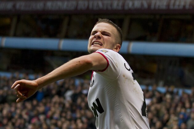 Manchester United's Tom Cleverley celebrates after scoring against Aston Villa during their English Premier League soccer match at Villa Park Stadium, Birmingham, England, Sunday Dec. 15, 2013. (AP Photo/Jon Super)