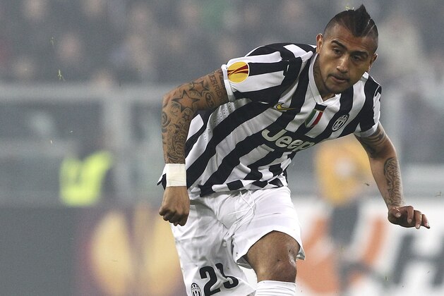 TURIN, ITALY - FEBRUARY 20:  Arturo Vidal of Juventus FC in action during the UEFA Europa League Round of 32 match between Juventus and AS Trabzonspor at Juventus Arena on February 20, 2014 in Turin, Italy.  (Photo by Marco Luzzani/Getty Images)