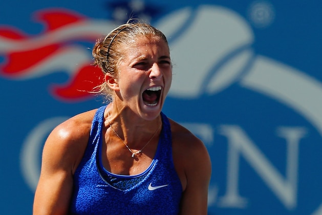 NEW YORK, NY - AUGUST 29: Sara Errani of Italy celebrates after defeating Venus Williams of the United States in their women's singles third round match on Day Five of the 2014 US Open at the USTA Billie Jean King National Tennis Center on August 29, 2014 in the Flushing neighborhood of the Queens borough of New York City. (Photo by Mike Stobe/Getty Images for USTA) NEW YORK, NY - AUGUST 29: Sara Errani of Italy celebrates after defeating Venus Williams of the United States in their women's singles third round match on Day Five of the 2014 US Open at the USTA Billie Jean King National Tennis Center on August 29, 2014 in the Flushing neighborhood of the Queens borough of New York City. (Photo by Mike Stobe/Getty Images for USTA)