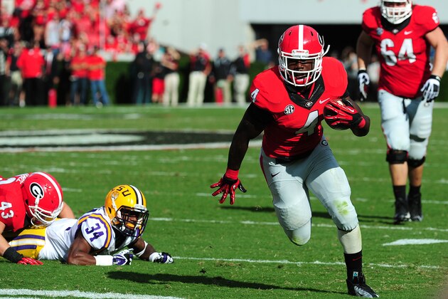 ATHENS, GA - SEPTEMBER 28: Keith Marshall #4 of the Georgia Bulldogs carries the ball against the LSU Tigers at Sanford Stadium on September 28, 2013 in Athens, Georgia. (Photo by Scott Cunningham/Getty Images)
