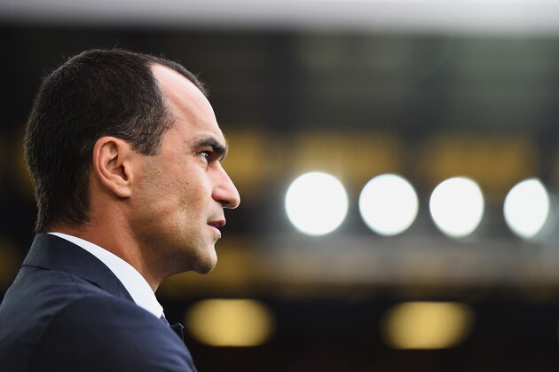 LIVERPOOL, ENGLAND - AUGUST 30: Roberto Martinez, manager of Everton looks on during the Barclays Premier League match between Everton and Chelsea at Goodison Park on August 30, 2014 in Liverpool, England.  (Photo by Laurence Griffiths/Getty Images)