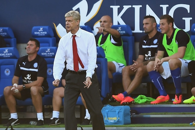LEICESTER, ENGLAND - AUGUST 31: Arsene Wenger, manager of Arsenal gestures during the Barclays Premier League match between Leicester City and Arsenal at The King Power Stadium on August 31, 2014 in Leicester, England.  (Photo by Laurence Griffiths/Getty Images)