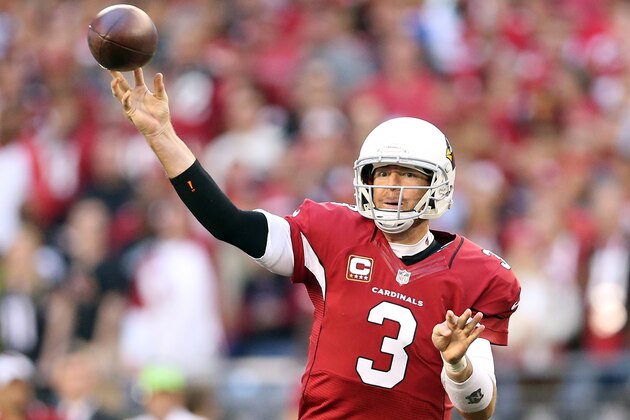 GLENDALE, AZ - DECEMBER 29:  Carson Palmer #3 of the Arizona Cardinals throws a pass against the San Francisco 49ers during a game at University of Phoenix Stadium on December 29, 2013 in Glendale, Arizona.  (Photo by Christian Petersen/Getty Images)