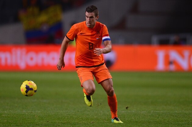 AMSTERDAM, NETHERLANDS - NOVEMBER 19: Kevin Strootman of Netherlands runs with the ball during the International Friendly match between Netherlands and Colombia at Amsterdam ArenA on November 19, 2013 in Amsterdam, Netherlands. (Photo by Lars Baron/Getty Images) AMSTERDAM, NETHERLANDS - NOVEMBER 19: Kevin Strootman of Netherlands runs with the ball during the International Friendly match between Netherlands and Colombia at Amsterdam ArenA on November 19, 2013 in Amsterdam, Netherlands. (Photo by Lars Baron/Getty Images)