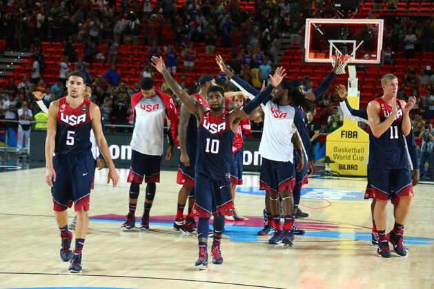 BILBAO, SPAIN - SEPTEMBER 3: Kyrie Irving #10 of the USA Basketball Men's National Team waves to fans after playing a game against the Dominican Republic Basketball Men's National Team during the 2014 FIBA World Cup at Bizkaia Arena in Bilbao Exhibition Centre on September 3, 2014 in Bilbao, Spain.  NOTE TO USER: User expressly acknowledges and agrees that, by downloading and/or using this Photograph, user is consenting to the terms and conditions of the Getty Images License Agreement. Mandatory Copyright Notice: Copyright 2014 NBAE (Photo by Nathaniel S. Butler/NBAE via Getty Images)