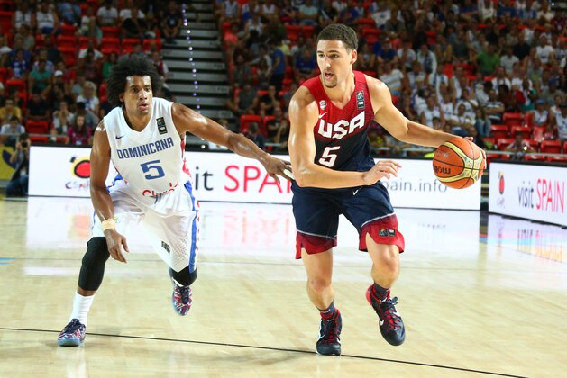 BILBAO, SPAIN - SEPTEMBER 3: Klay Thompson #5 of the USA Basketball Men's National Team drives during a game against the Dominican Republic Basketball Men's National Team during the 2014 FIBA World Cup at Bizkaia Arena in Bilbao Exhibition Centre on September 3, 2014 in Bilbao, Spain.  NOTE TO USER: User expressly acknowledges and agrees that, by downloading and/or using this Photograph, user is consenting to the terms and conditions of the Getty Images License Agreement. Mandatory Copyright Notice: Copyright 2014 NBAE (Photo by Nathaniel S. Butler/NBAE via Getty Images)