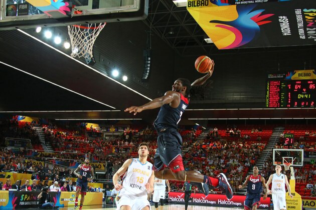 BILBAO, SPAIN - SEPTEMBER 4:  Kenneth Faried #7 of the USA Basketball Men's National Team goes up to dunk during a game against the Ukraine Basketball Men's National Team during the 2014 FIBA World Cup at Bizkaia Arena in Bilbao Exhibition Centre on September 4, 2014 in Bilbao, Spain.  NOTE TO USER: User expressly acknowledges and agrees that, by downloading and/or using this Photograph, user is consenting to the terms and conditions of the Getty Images License Agreement. Mandatory Copyright Notice: Copyright 2014 NBAE (Photo by Nathaniel S. Butler/NBAE via Getty Images)