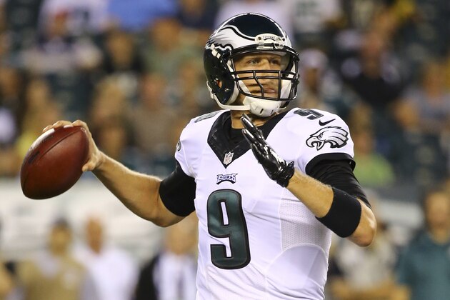 PHILADELPHIA, PA - AUGUST 21: Quarterback Nick Foles #9 of the Philadelphia Eagles attempts a pass against the Pittsburgh Steelers on August 21, 2014 at Lincoln Financial Field in Philadelphia, Pennsylvania. (Photo by Al Bello/Getty Images)