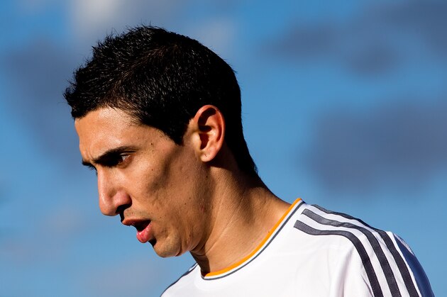 GETAFE, SPAIN - FEBRUARY 16: Angel Di Maria of Real Madrid CF looks on during the La Liga match between Getafe CF and Real Madrid CF at Coliseum Alfonso Perez on February 16, 2014 in Getafe, Spain.  (Photo by Gonzalo Arroyo Moreno/Getty Images)