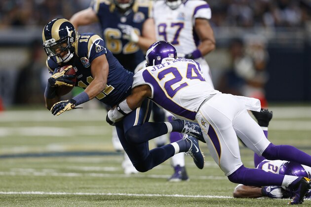 ST. LOUIS, MO - DECEMBER 16: A.J. Jefferson