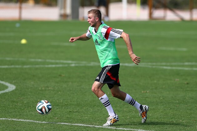 SANTO ANDRE, BRAZIL - JUNE 09: Christoph Kramer runs with the ball during the German National team training session at  Campo Bahia on June 9, 2014 in Santo Andre, Brazil.  (Photo by Martin Rose/Getty Images)