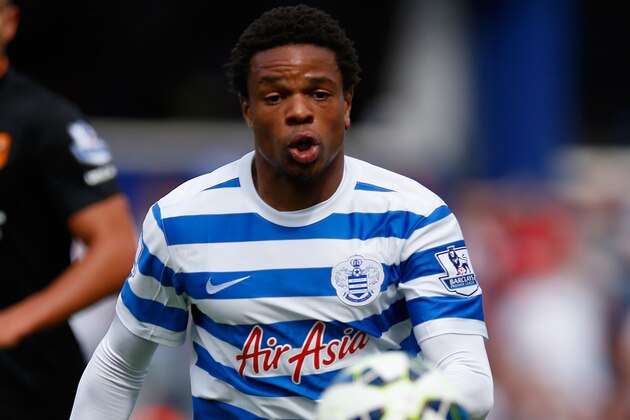 LONDON, ENGLAND - AUGUST 16:  Loic Remy of Queens Park Rangers in action during the Barclays Premier League match between Queens Park Rangers and Hull City at Loftus Road on August 16, 2014 in London, England.  (Photo by Steve Bardens/Getty Images)