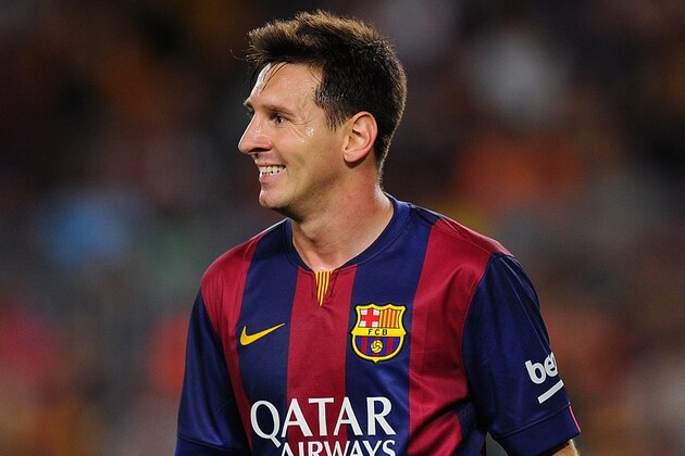 BARCELONA, SPAIN - AUGUST 24: Lionel Messi of FC Barcelona looks on during the La Liga match between FC Barcelona and Elche FC at Camp Nou stadium on August 24, 2014 in Barcelona, Spain.  (Photo by Denis Doyle/Getty Images)