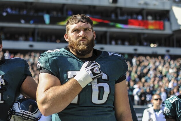 Oct 27, 2013; Philadelphia, PA, USA; Philadelphia Eagles tackle Allen Barbre (76) before the game between the Philadelphia Eagles and New York Giants at Lincoln Financial Field. Mandatory Credit: John Geliebter-USA TODAY Sports