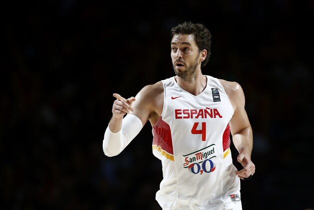 Spain's Pau Gasol celebrates a point during the World Cup Round of 16 match between Spain and Senegal in Madrid, Spain, Saturday, Sept. 6, 2014 . The 2014 Basketball World Cup competition will take place in various cities in Spain from Aug. 30 through to Sept. 14. (AP Photo/Daniel Ochoa de Olza) Spain's Pau Gasol celebrates a point during the World Cup Round of 16 match between Spain and Senegal in Madrid, Spain, Saturday, Sept. 6, 2014 . The 2014 Basketball World Cup competition will take place in various cities in Spain from Aug. 30 through to Sept. 14. (AP Photo/Daniel Ochoa de Olza)