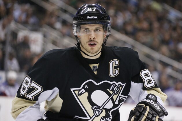 Pittsburgh Penguins' Sidney Crosby (87) prepares to take a face off in the second period of game 7 of a second-round NHL playoff hockey series against the New York Rangers in Pittsburgh Tuesday, May 13, 2014. The Rangers won 2-1 to win the series. (AP Photo)