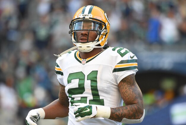 September 4, 2014; Seattle, WA, USA; Green Bay Packers free safety Ha Ha Clinton-Dix (21) warms up before the game against the Seattle Seahawks at CenturyLink Field. Mandatory Credit: Kyle Terada-USA TODAY Sports