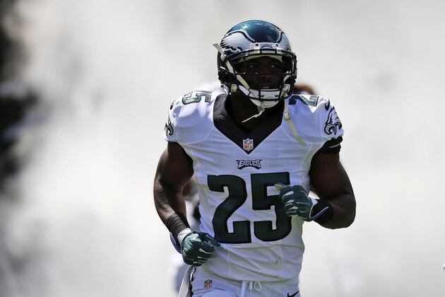 Philadelphia Eagles' LeSean McCoy runs onto the field before an NFL football game against the Jacksonville Jaguars, Sunday, Sept. 7, 2014, in Philadelphia. (AP Photo/Matt Rourke)