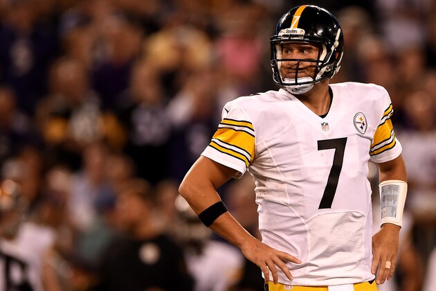 BALTIMORE, MD - SEPTEMBER 11: Quarterback Ben Roethlisberger #7 of the Pittsburgh Steelers looks on against the Baltimore Ravens at M&T Bank Stadium on September 11, 2014 in Baltimore, Maryland. The Baltimore Ravens won, 26-6. (Photo by Patrick Smith/Getty Images)