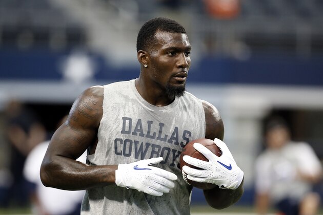 Dallas Cowboys wide receiver Dez Bryant jogs with the ball after grabbing a pass during warm ups before a NFL preseason football game against the Denver Broncos, Thursday, Aug. 28. 2014, in Arlington, Texas. (AP Photo/Brandon Wade) Dallas Cowboys wide receiver Dez Bryant jogs with the ball after grabbing a pass during warm ups before a NFL preseason football game against the Denver Broncos, Thursday, Aug. 28. 2014, in Arlington, Texas. (AP Photo/Brandon Wade)