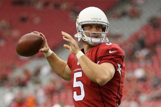 GLENDALE, AZ - AUGUST 09: Quarterback Drew Stanton #5 of the Arizona Cardinals warms up before the preseason NFL game against the Houston Texans at the University of Phoenix Stadium on August 9, 2014 in Glendale, Arizona. The Cardinals defeated the Texans 32-0. (Photo by Christian Petersen/Getty Images) GLENDALE, AZ - AUGUST 09: Quarterback Drew Stanton #5 of the Arizona Cardinals warms up before the preseason NFL game against the Houston Texans at the University of Phoenix Stadium on August 9, 2014 in Glendale, Arizona. The Cardinals defeated the Texans 32-0. (Photo by Christian Petersen/Getty Images)