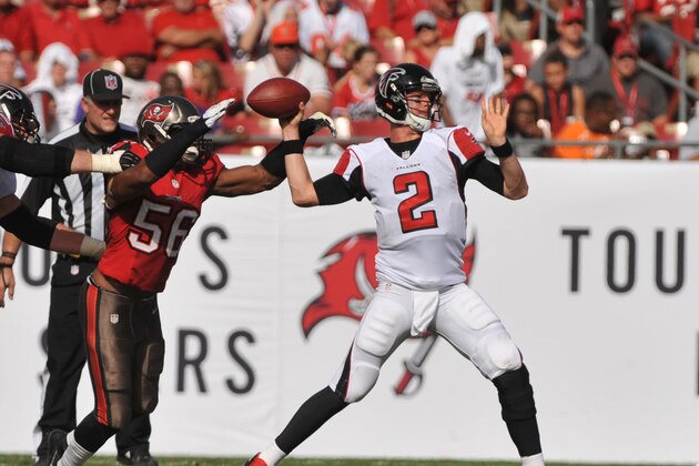 TAMPA, FL -  NOVEMBER 17:  Quarterback Matt Ryan #2 of the Atlanta Falcons sets to pass against the Tampa Bay Buccaneers November 17, 2013 at Raymond James Stadium in Tampa, Florida. Tampa won 41- 28. (Photo by Al Messerschmidt/Getty Images)