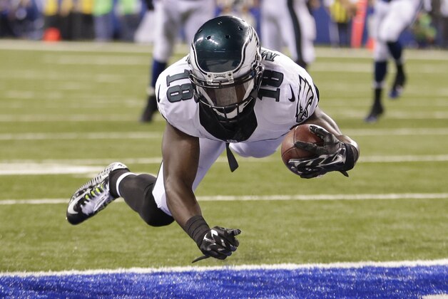 Philadelphia Eagles wide receiver Jeremy Maclin (18) makes six yard touchdown reception during the second half of an NFL football game against the Indianapolis Colts Monday, Sept. 15, 2014, in Indianapolis. (AP Photo/AJ Mast)
