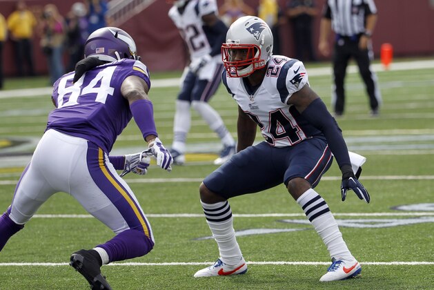 New England Patriots cornerback Darrelle Revis, right, defends against Minnesota Vikings wide receiver Cordarrelle Patterson during the fourth quarter of an NFL football game Sunday, Sept. 14, 2014, in Minneapolis. (AP Photo/Ann Heisenfelt) New England Patriots cornerback Darrelle Revis, right, defends against Minnesota Vikings wide receiver Cordarrelle Patterson during the fourth quarter of an NFL football game Sunday, Sept. 14, 2014, in Minneapolis. (AP Photo/Ann Heisenfelt)