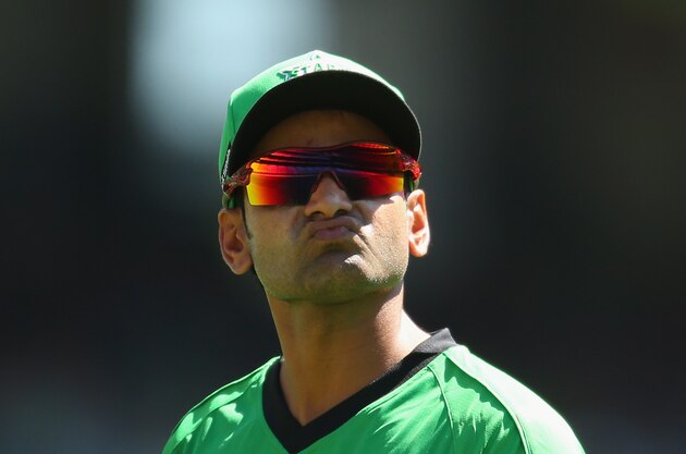 MELBOURNE, AUSTRALIA - JANUARY 27:  Mohammad Hafeez of the Stars looks on during the Big Bash League match between the Melbourne Stars and the Perth Scorchers at Melbourne Cricket Ground on January 27, 2014 in Melbourne, Australia.  (Photo by Scott Barbour/Getty Images)