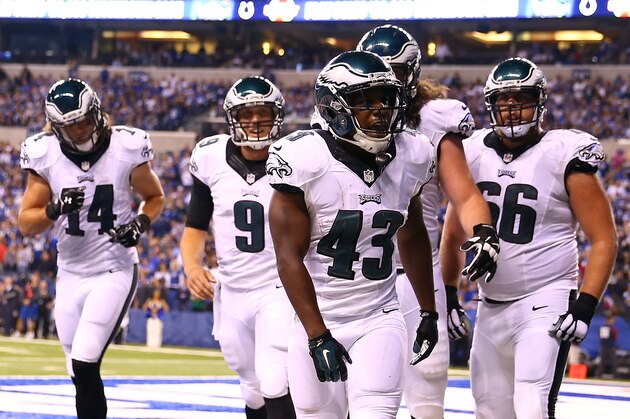 INDIANAPOLIS, IN - SEPTEMBER 15:  Running back Darren Sproles #43 of the Philadelphia Eagles celebrates a third quarter touchdown against the Indianapolis Colts during a game at Lucas Oil Stadium on September 15, 2014 in Indianapolis, Indiana.  (Photo by Andy Lyons/Getty Images)