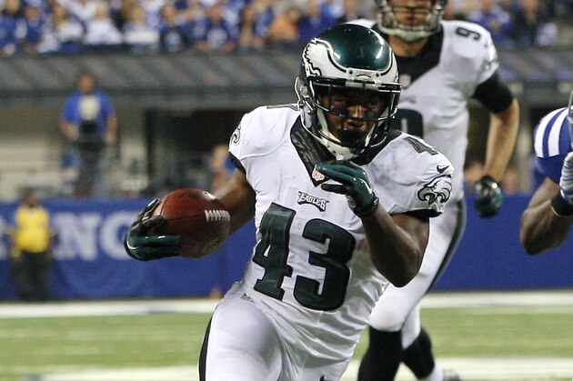 Sep 15, 2014; Indianapolis, IN, USA; Philadelphia Eagles running back Darren Sproles (43) runs the ball during the third quarter against the Indianapolis Colts at Lucas Oil Stadium. The Eagles won 30-27. Mandatory Credit: Pat Lovell-USA TODAY Sports