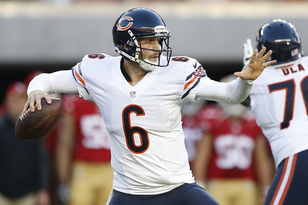 Chicago Bears quarterback Jay Cutler (6) passes against the San Francisco 49ers during the second quarter of an NFL football game in Santa Clara, Calif., Sunday, Sept. 14, 2014. (AP Photo/Tony Avelar)