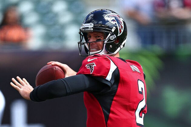 CINCINNATI, OH - SEPTEMBER 14:  Matt Ryan #2 of the Atlanta Falcons warms up prior to the start of the game against the Cincinnati Bengals at Paul Brown Stadium on September 14, 2014 in Cincinnati, Ohio. (Photo by Andy Lyons/Getty Images)