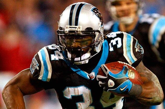 DeAngelo Williams, the Carolina Panthers’ all-time leading rusher, dyed his signature dreadlocks and painted his toenails pink in the season-opener against Tampa Bay in honor of his late mother, who in May lost her battle with breast cancer. Williams also had four aunts who died from breast cancer.