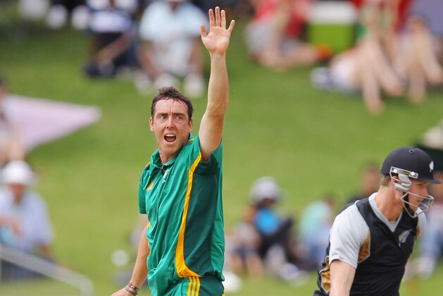 PIETERMARITZBURG, SOUTH AFRICA - DECEMBER 18: Kyle Abbott of South Africa A appeals during the T20 Tour match between South Africa A and New Zealand at Maritzburg Oval on December 18, 2012 in Pietermaritzburg, South Africa (Photo by Anesh Debiky/Gallo Images/Getty Images)