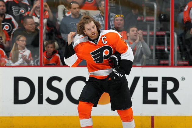 PHILADELPHIA, PA - APRIL 25:  Claude Giroux #28 of the Philadelphia Flyers looks for his helmet that was knocked off by a member of the New York Rangers in Game Four of the First Round of the 2014 Stanley Cup Playoffs at the Wells Fargo Center on April 25, 2014 in Philadelphia, Pennsylvania.  (Photo by Len Redkoles/NHLI via Getty Images)